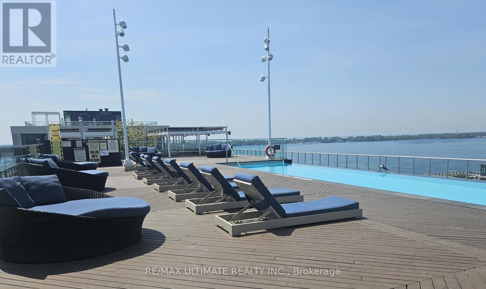 703 - 15 MERCHANTS' WHARF, Toronto, Ontario