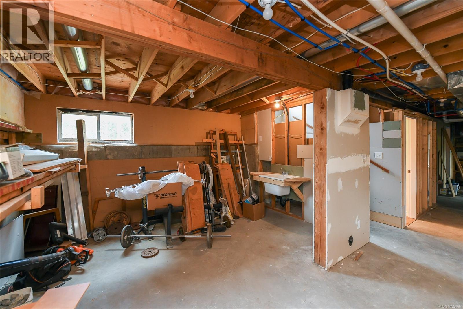 2112 Stellar Crt, Comox, British Columbia  V9M 3L6 - Photo 80 - 1039400