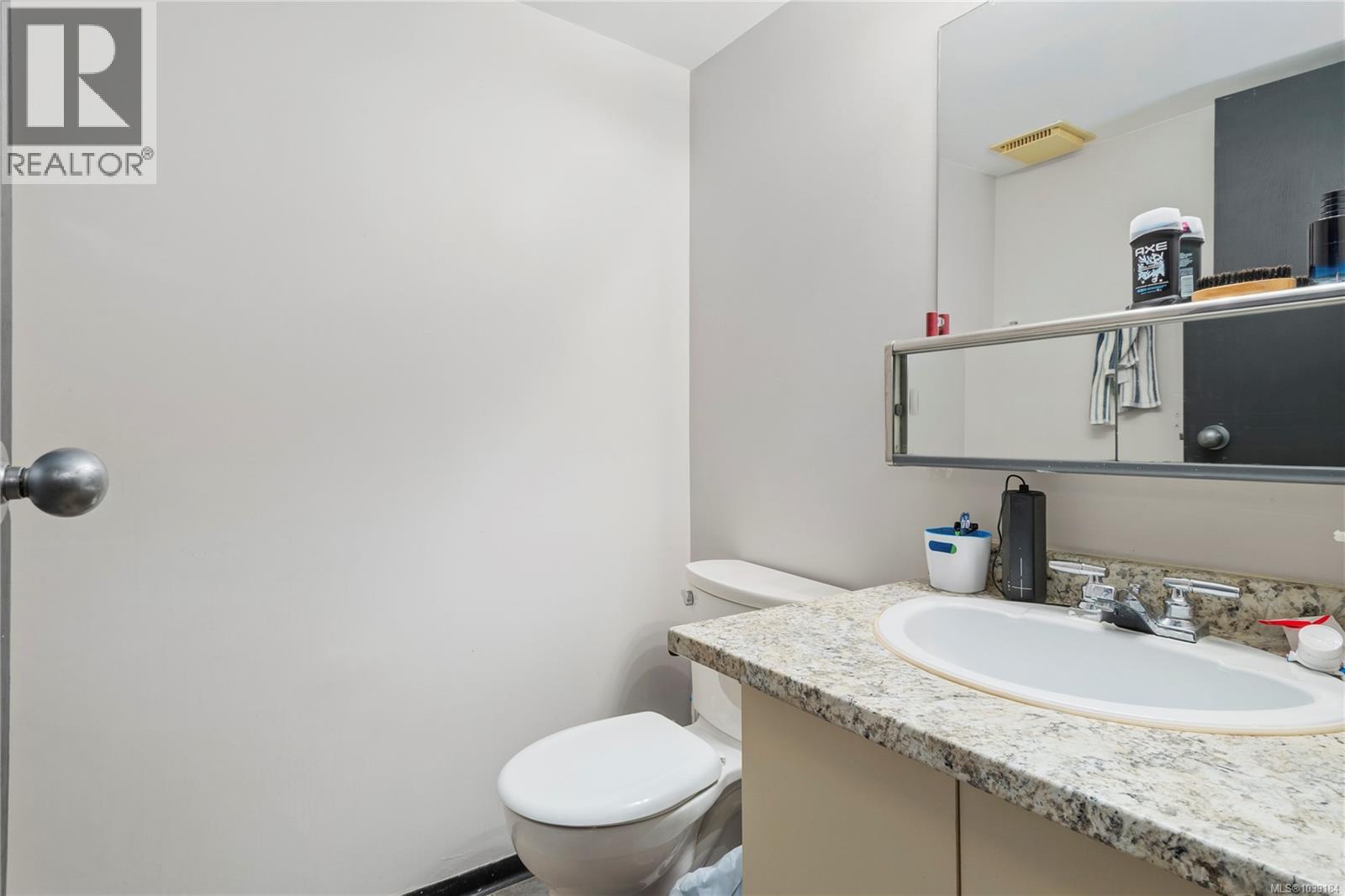 210 585 Dogwood St, Campbell River, British Columbia  V9W 6T6 - Photo 14 - 1039184