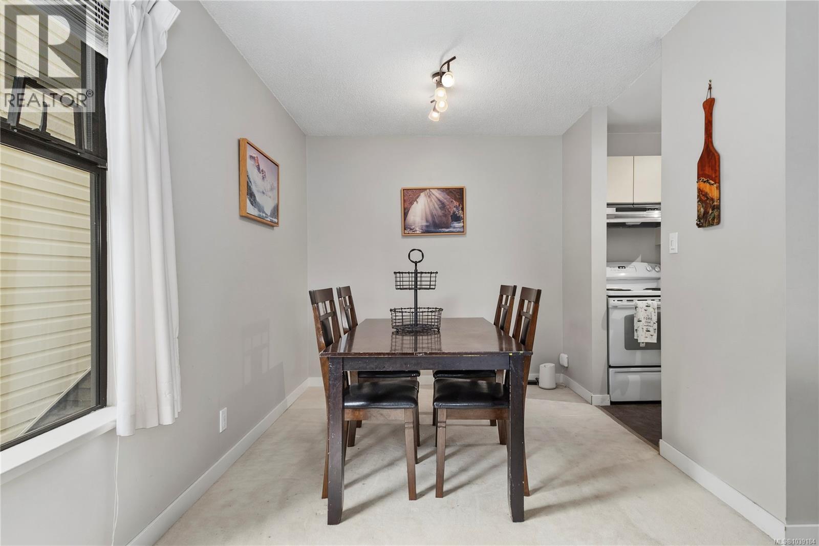 210 585 Dogwood St, Campbell River, British Columbia  V9W 6T6 - Photo 6 - 1039184