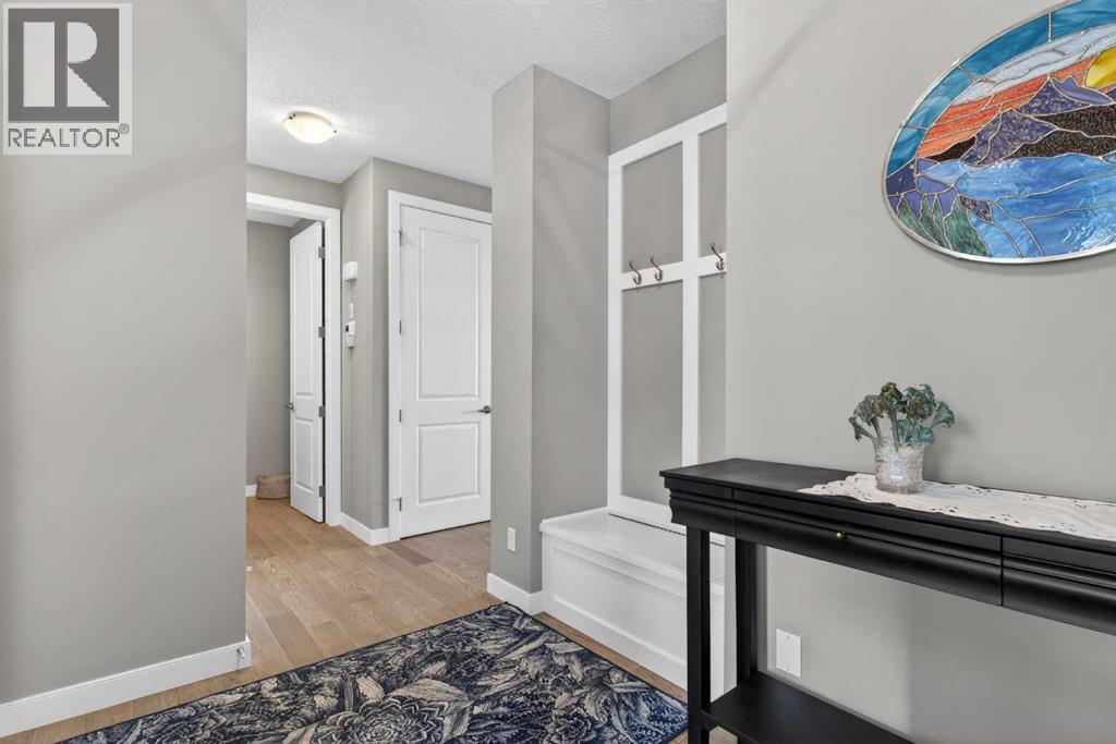 188 Sunrise Common, Cochrane, Alberta  T4C 2R9 - Photo 6 - A2318149