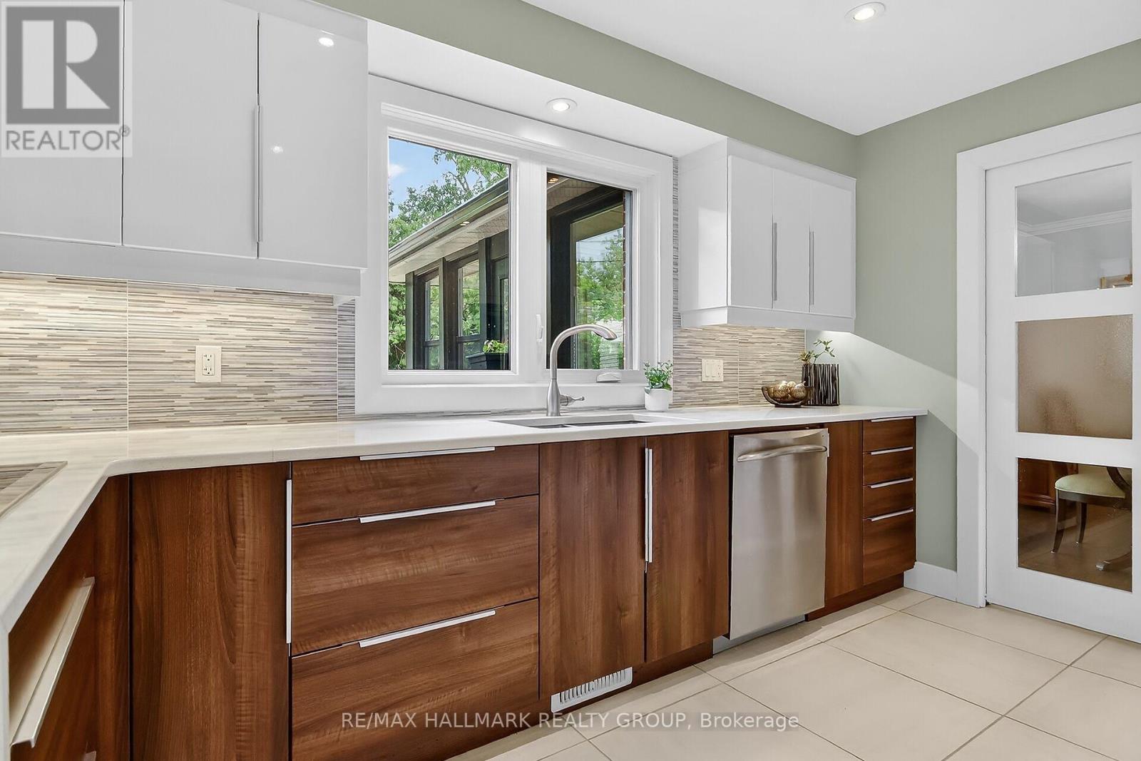 785 Dunloe Avenue, Ottawa, Ontario  K1K 0K3 - Photo 17 - X13265746