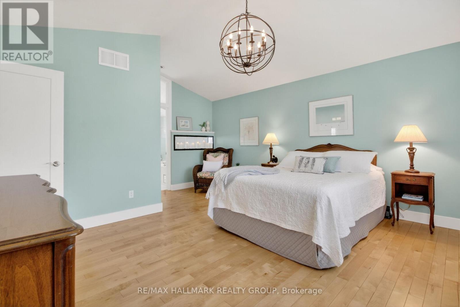 785 Dunloe Avenue, Ottawa, Ontario  K1K 0K3 - Photo 27 - X13265746