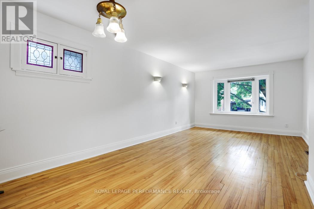 152 Ivy Crescent, Ottawa, Ontario  K1M 1X6 - Photo 5 - X13266446