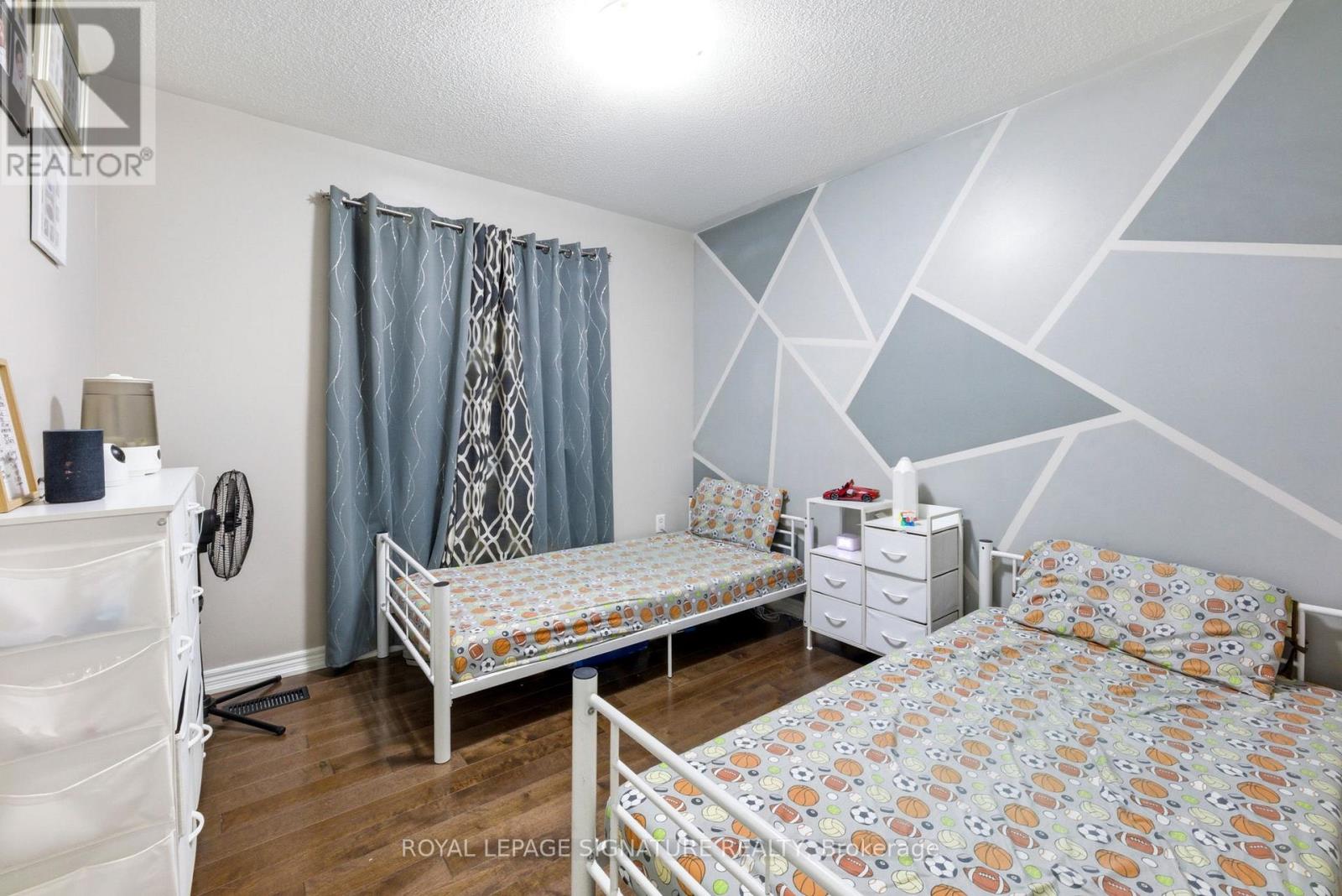 31 Kidbrook Road, Brampton, Ontario  L6P 2A6 - Photo 28 - W13250372