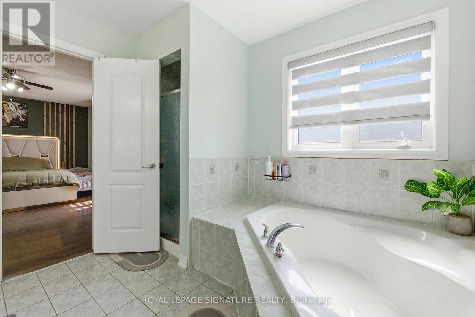 31 Kidbrook Road, Brampton, Ontario  L6P 2A6 - Photo 35 - W13250372