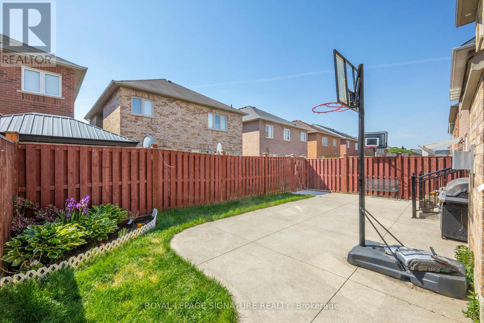 31 Kidbrook Road, Brampton, Ontario  L6P 2A6 - Photo 36 - W13250372