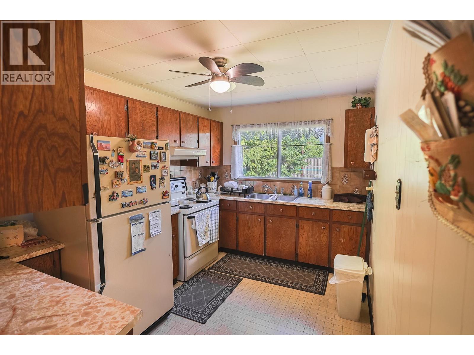 5028 Pohle Avenue, Terrace, British Columbia  V8G 4S8 - Photo 2 - R3132948