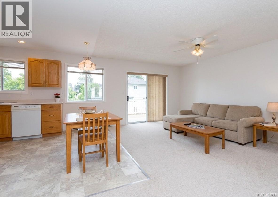 598 Tait St, Saanich, British Columbia  V8Z 2C9 - Photo 24 - 1038706