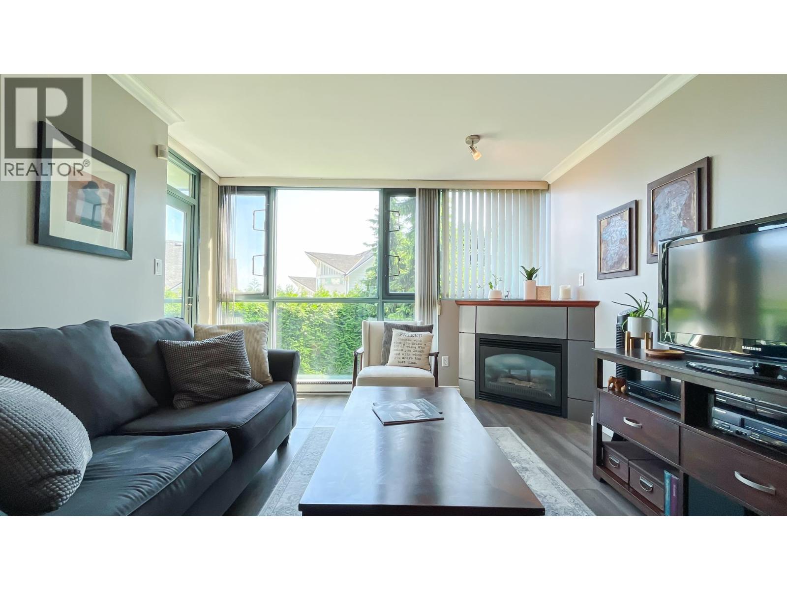 206 2733 Chandlery Place, Vancouver, British Columbia  V5S 4V3 - Photo 2 - R3132870