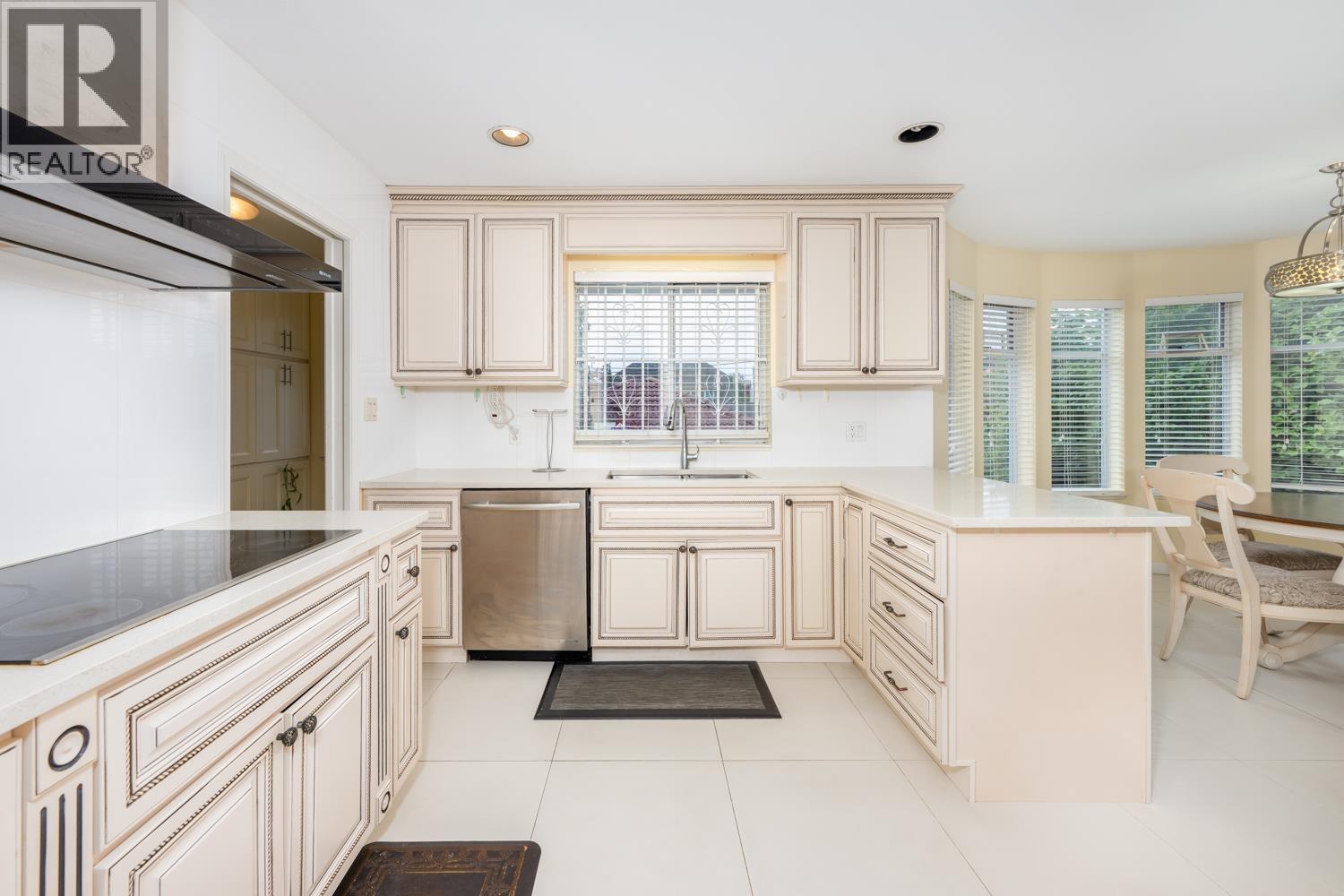 122 W 43rd Avenue, Vancouver, British Columbia  V5Y 2T7 - Photo 10 - R3122553
