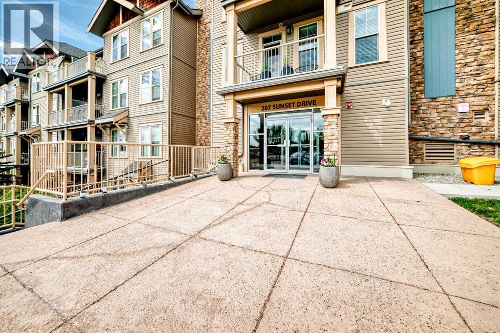 111, 207 Sunset Drive, Cochrane, Alberta  T4C 0H7 - Photo 2 - A2316317