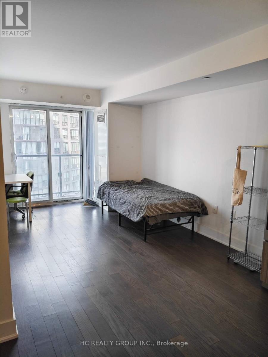2218 - 955 Bay Street, Toronto, Ontario  M5S 2A2 - Photo 5 - C13265770