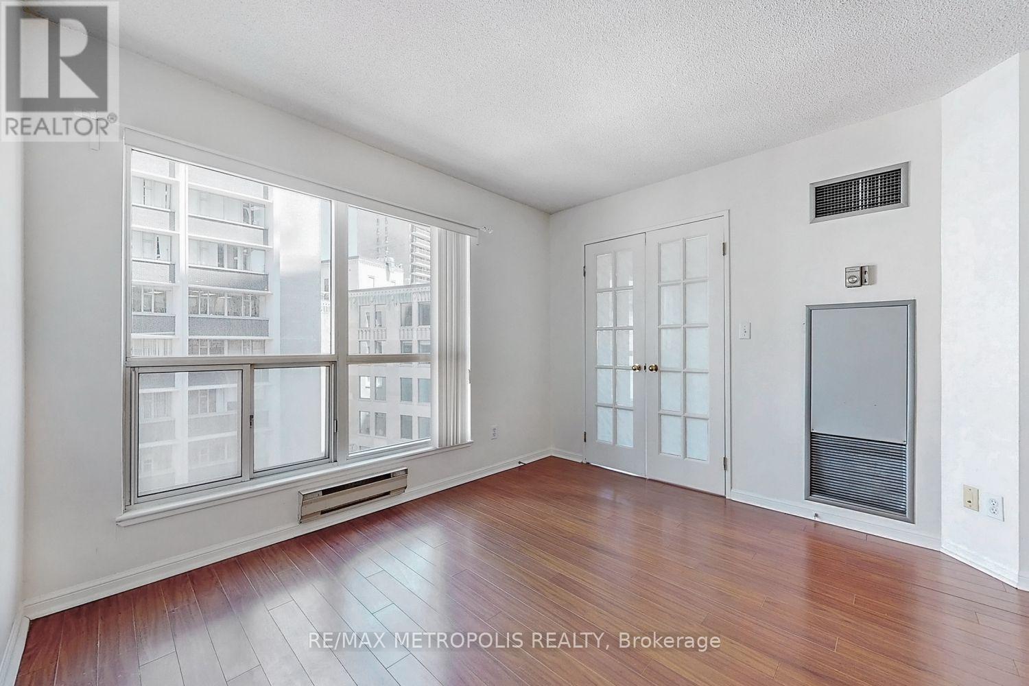 1114 - 7 Carlton Street, Toronto, Ontario  M5B 2M3 - Photo 12 - C13268536
