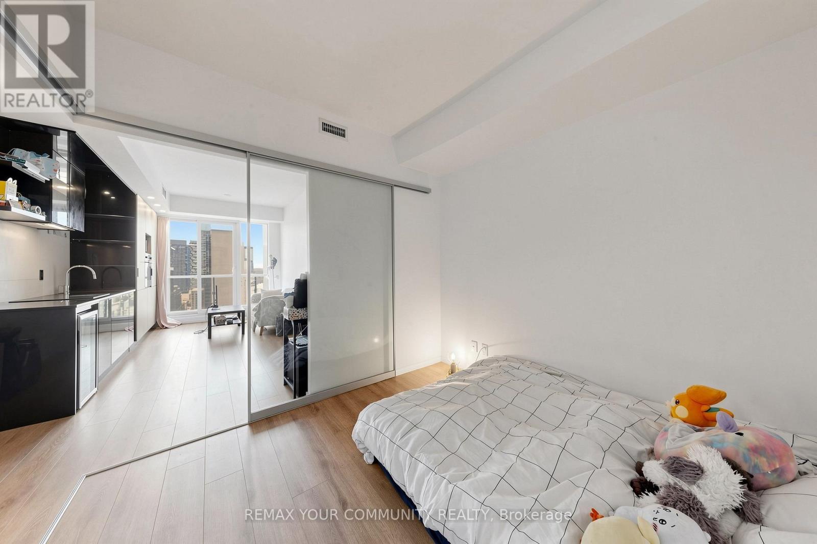 2514 - 70 Temperance Street, Toronto, Ontario  M5H 4E8 - Photo 16 - C13269312