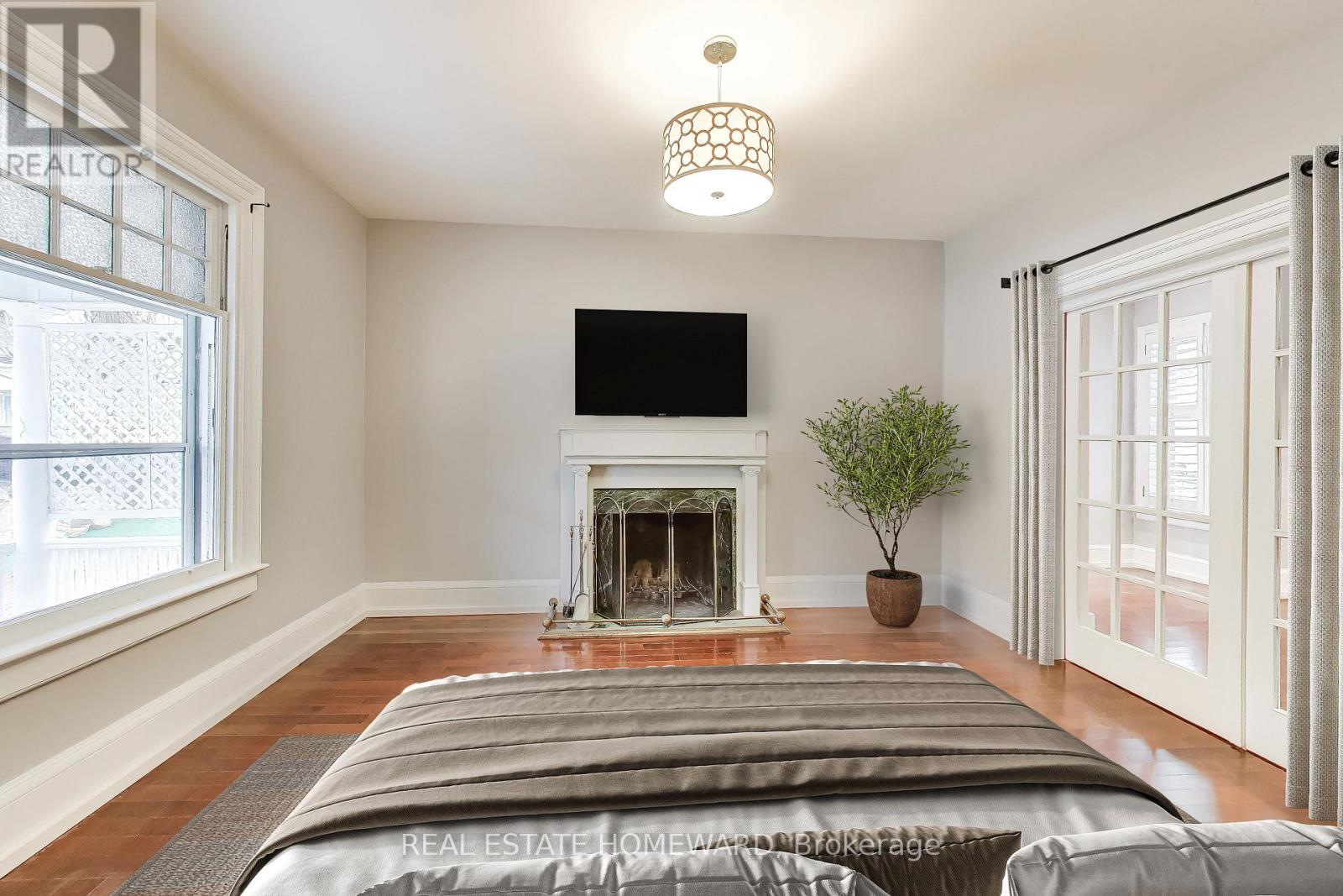 56 Leuty Avenue, Toronto, Ontario  M4E 2R4 - Photo 7 - E13266030