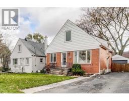 LOWER - 20 TWIN PAULS CRESCENT, Toronto, Ontario