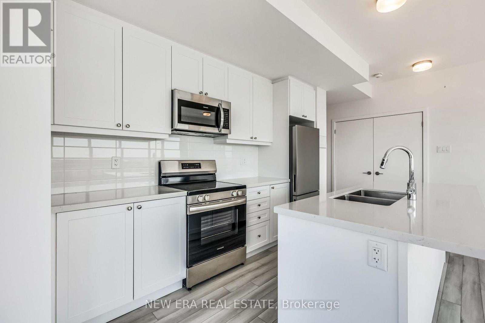 1202 - 55 Clarington Boulevard, Clarington, Ontario  L1C 7J4 - Photo 8 - E13269040