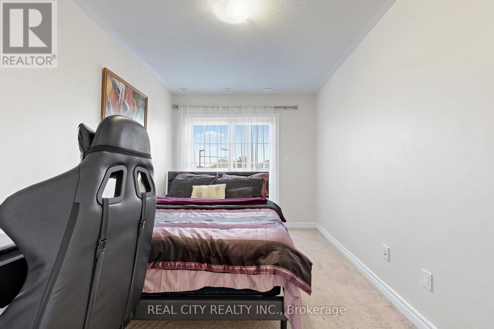22 - 10 Greensborough Village Circle, Markham, Ontario  L6E 1M4 - Photo 35 - N13243552