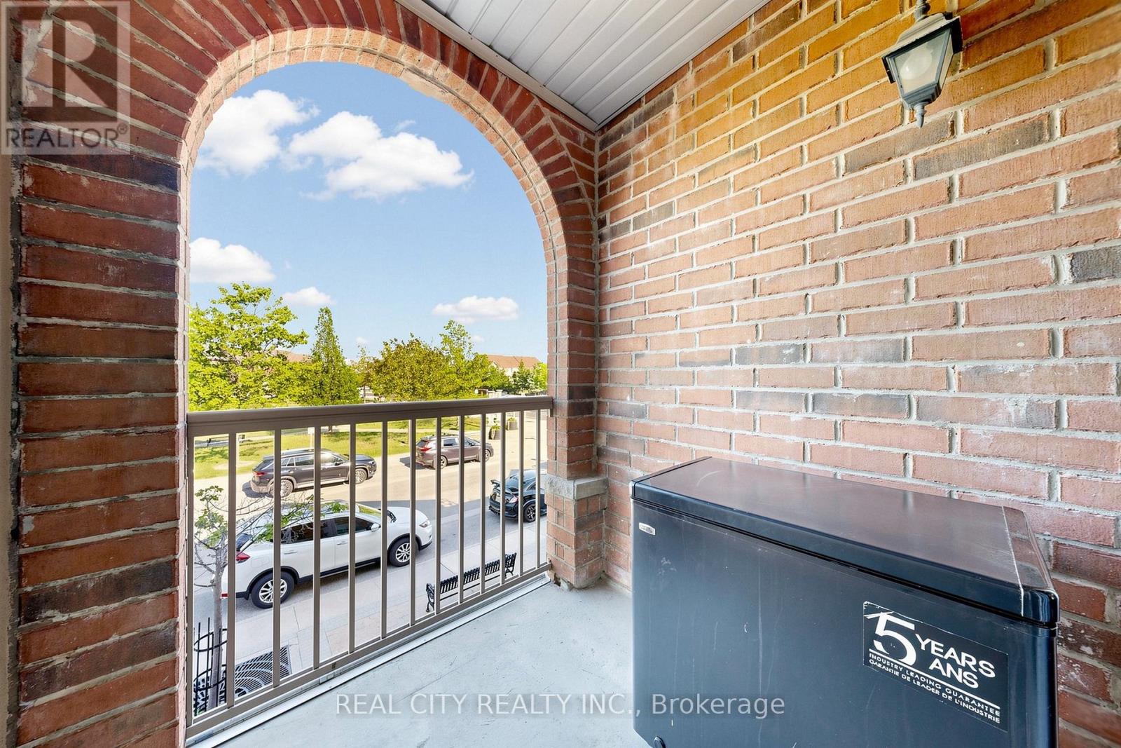 22 - 10 Greensborough Village Circle, Markham, Ontario  L6E 1M4 - Photo 41 - N13243552
