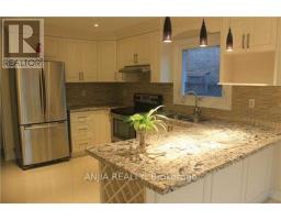 51 TOPHAM CRESCENT, Richmond Hill, Ontario