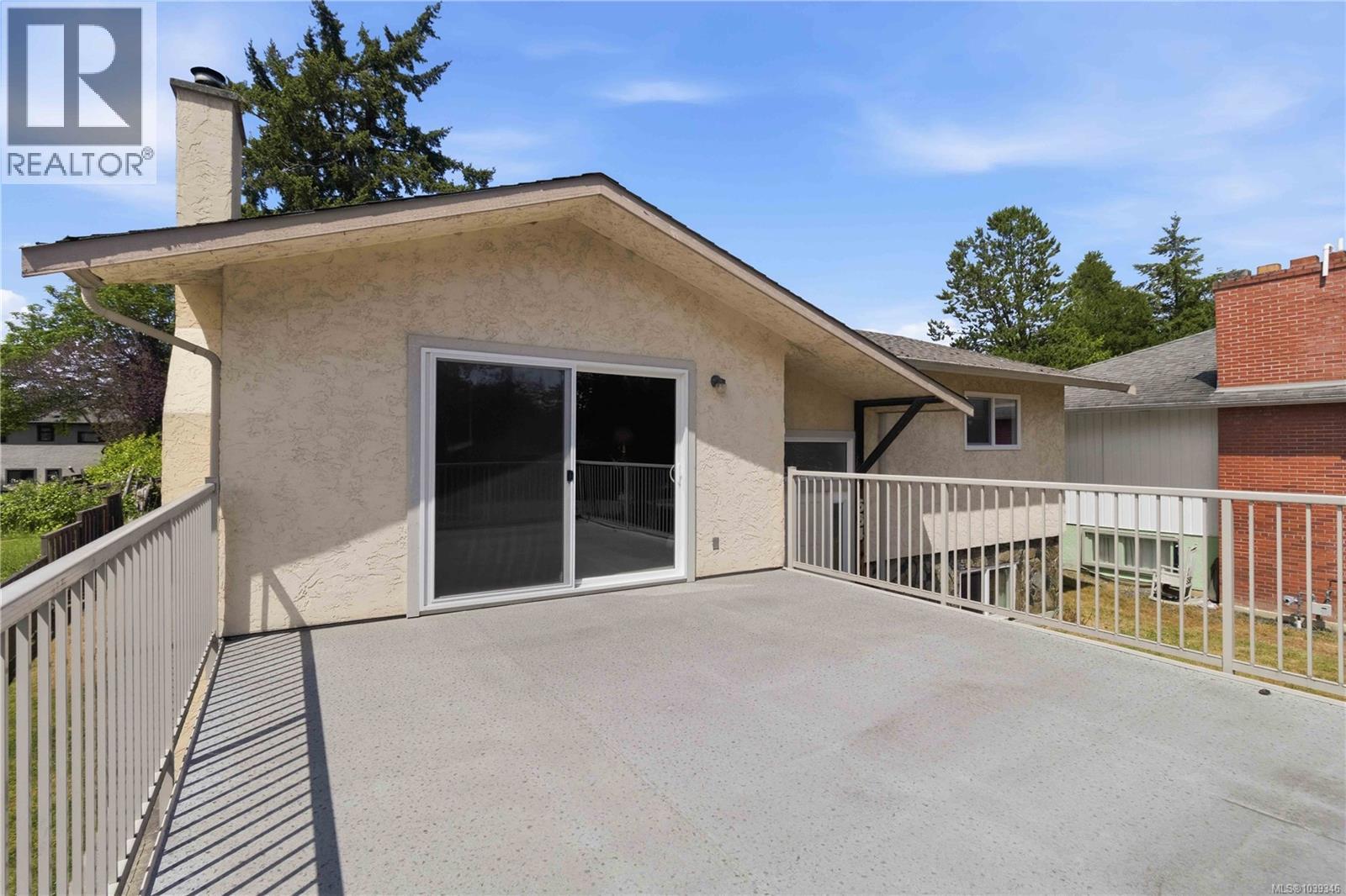 564 Oconnell Pl, Saanich, British Columbia  V8Z 2C4 - Photo 8 - 1039346