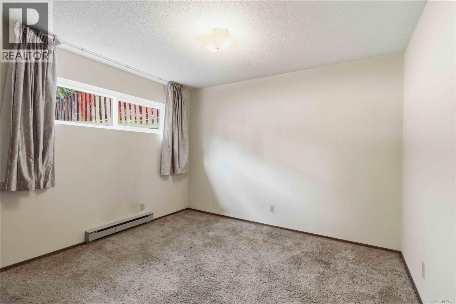 564 Oconnell Pl, Saanich, British Columbia  V8Z 2C4 - Photo 35 - 1039346