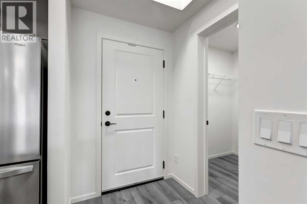 407, 140 Mahogany Street, Calgary, Alberta  T3M 4E1 - Photo 3 - A2297174