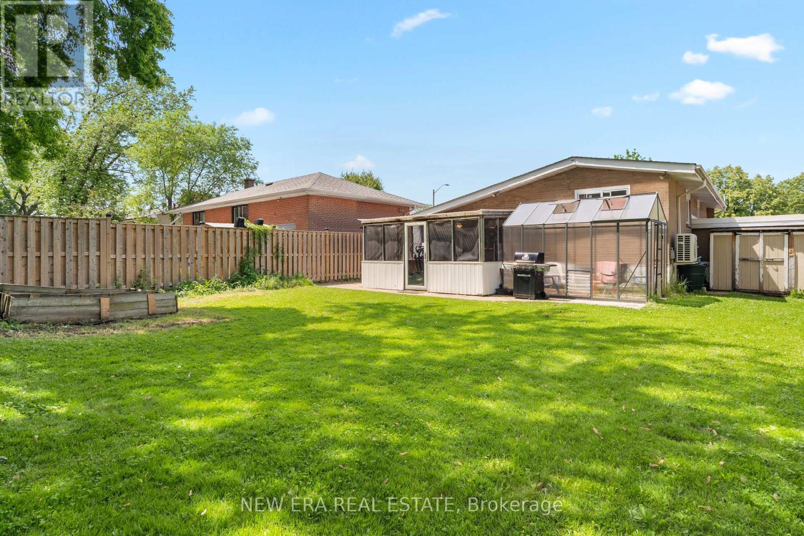 2598 Chalkwell Close, Mississauga, Ontario  L5J 2B9 - Photo 14 - W13266918
