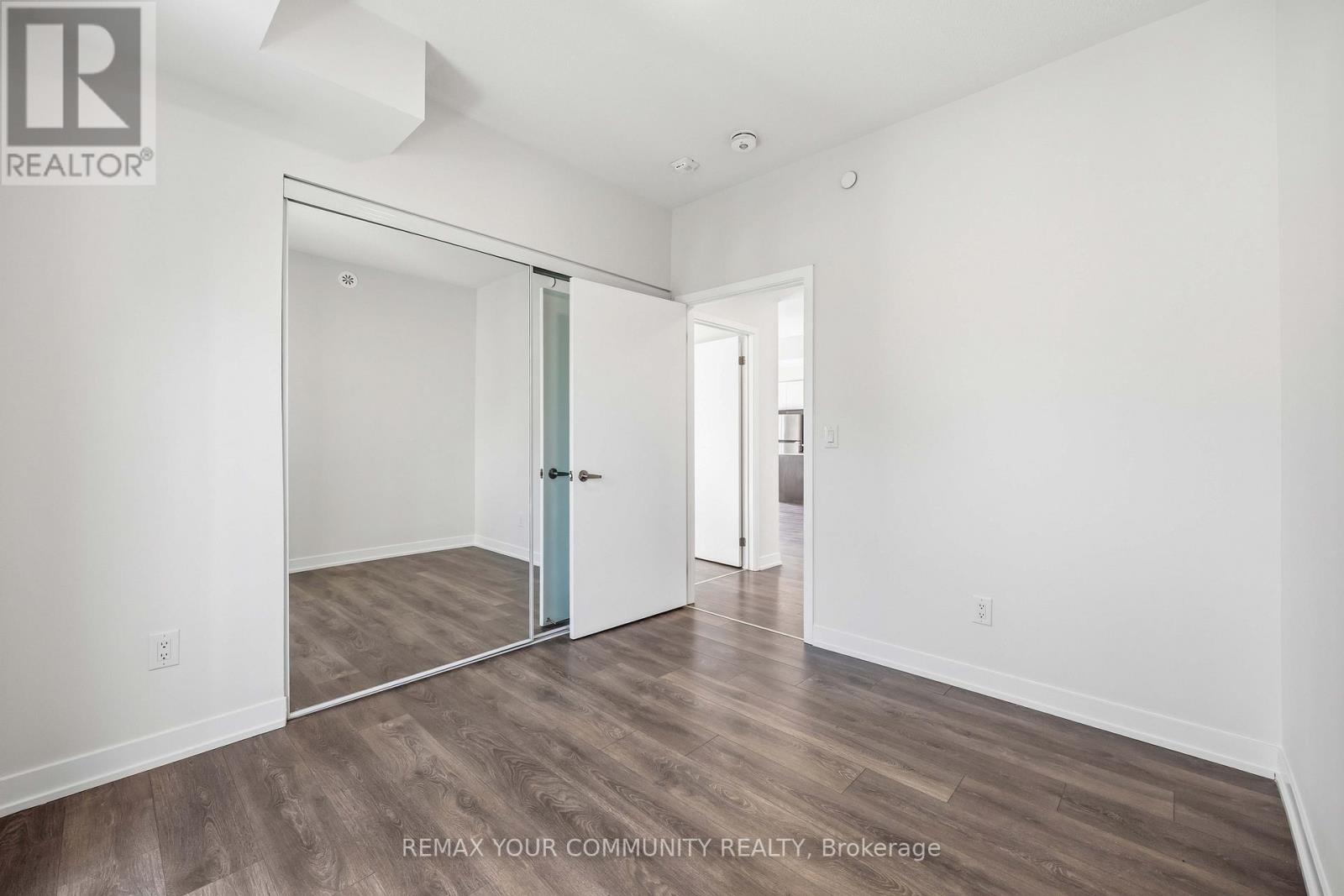 409 - 120 Canon Jackson Drive, Toronto, Ontario  M6M 0B9 - Photo 19 - W13267190