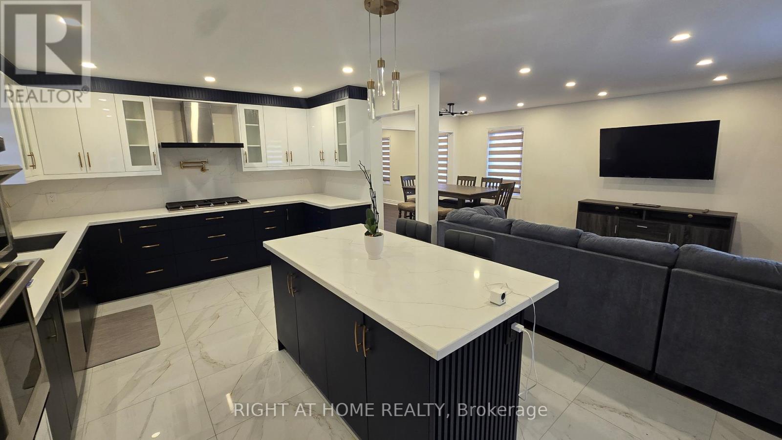 5372 Wilderness Trail, Mississauga, Ontario  L4Z 4A9 - Photo 6 - W13267318