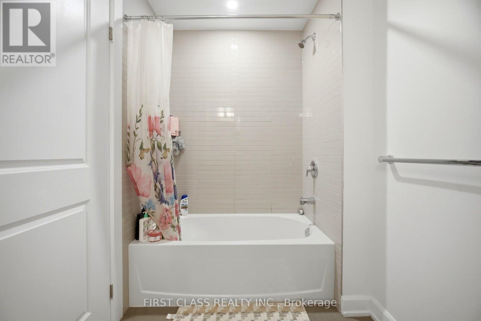 3220 William Coltson Avenue, Oakville, Ontario  L6H 7X9 - Photo 19 - W13268000