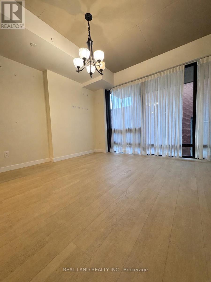 303 - 246 Logan Avenue, Toronto, Ontario  M4M 0E9 - Photo 15 - E13246054