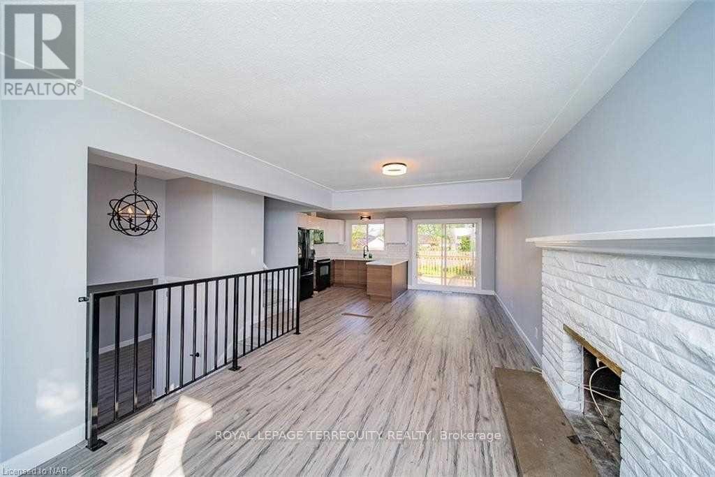 6712 Winston Street, Niagara Falls, Ontario  L2G 5G3 - Photo 11 - X13267540