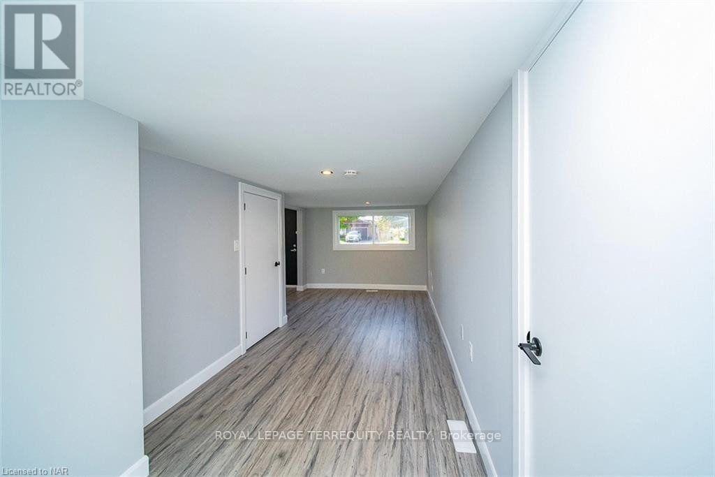 6712 Winston Street, Niagara Falls, Ontario  L2G 5G3 - Photo 5 - X13267540