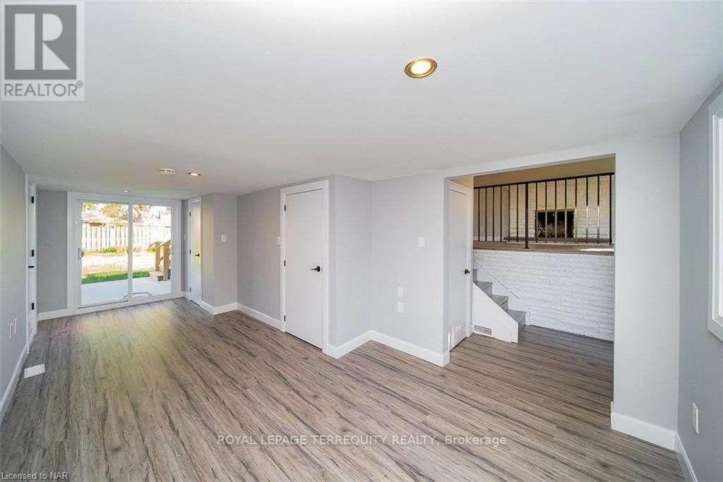 6712 Winston Street, Niagara Falls, Ontario  L2G 5G3 - Photo 6 - X13267540