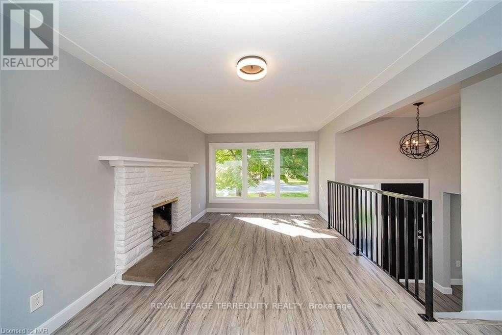 6712 Winston Street, Niagara Falls, Ontario  L2G 5G3 - Photo 7 - X13267540