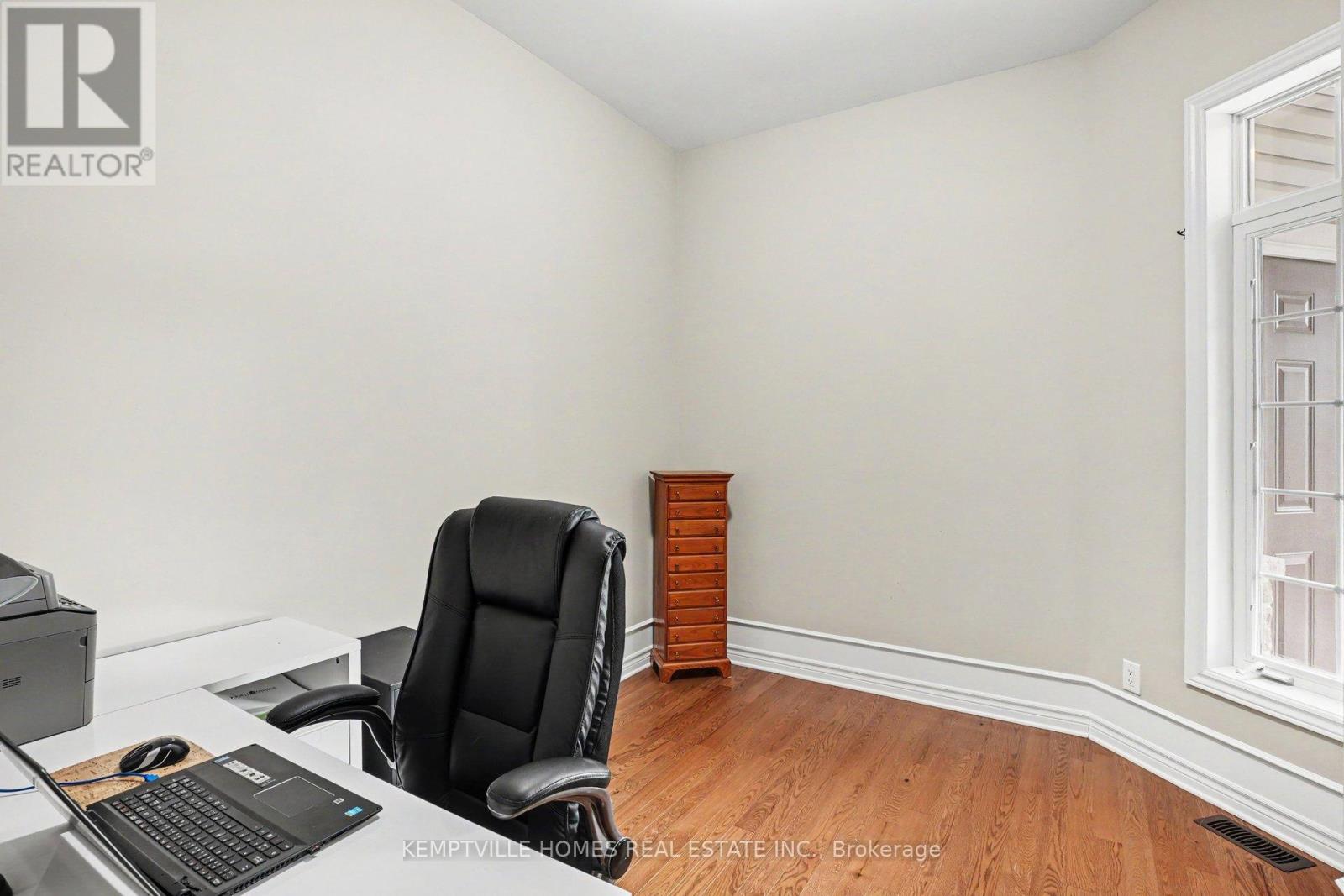 217 Oxford West Street, North Grenville, Ontario  K0G 1J0 - Photo 20 - X13270882