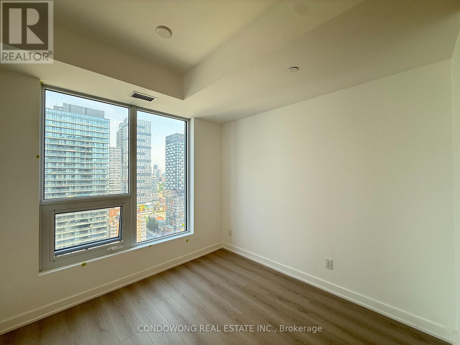 2711 - 100 Queen Street E, Toronto, Ontario  M5C 0B5 - Photo 3 - C13270692