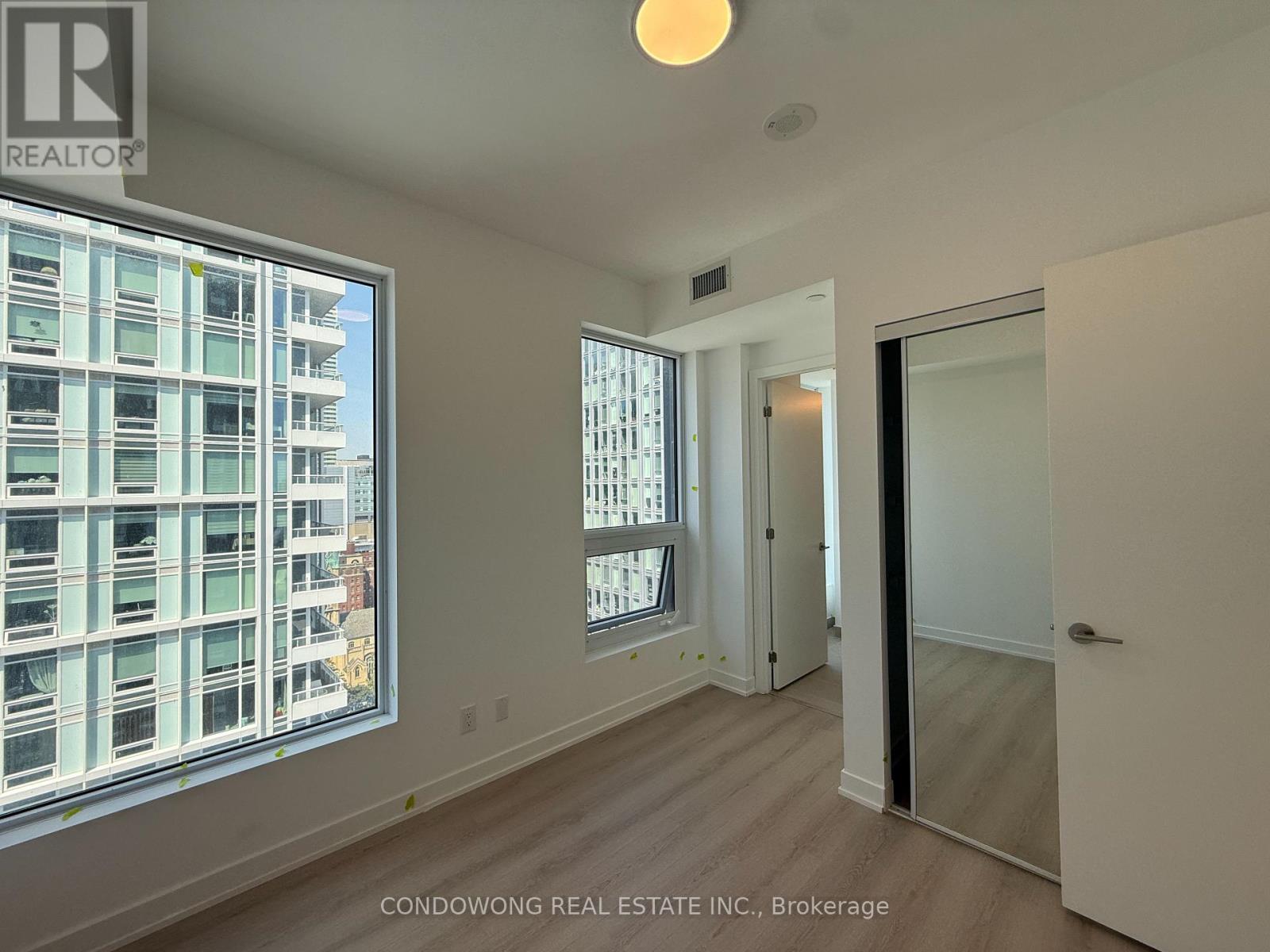 2711 - 100 Queen Street E, Toronto, Ontario  M5C 0B5 - Photo 6 - C13270692
