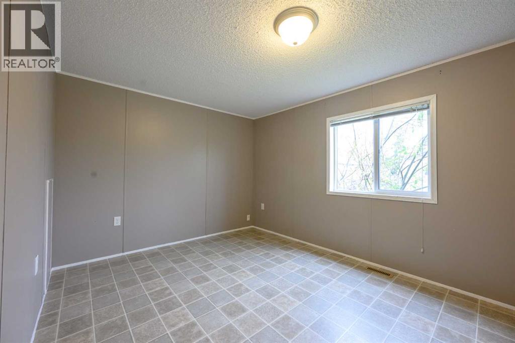 8829 90 Avenue, Grande Prairie, Alberta  t8x 0g1 - Photo 20 - A2318373
