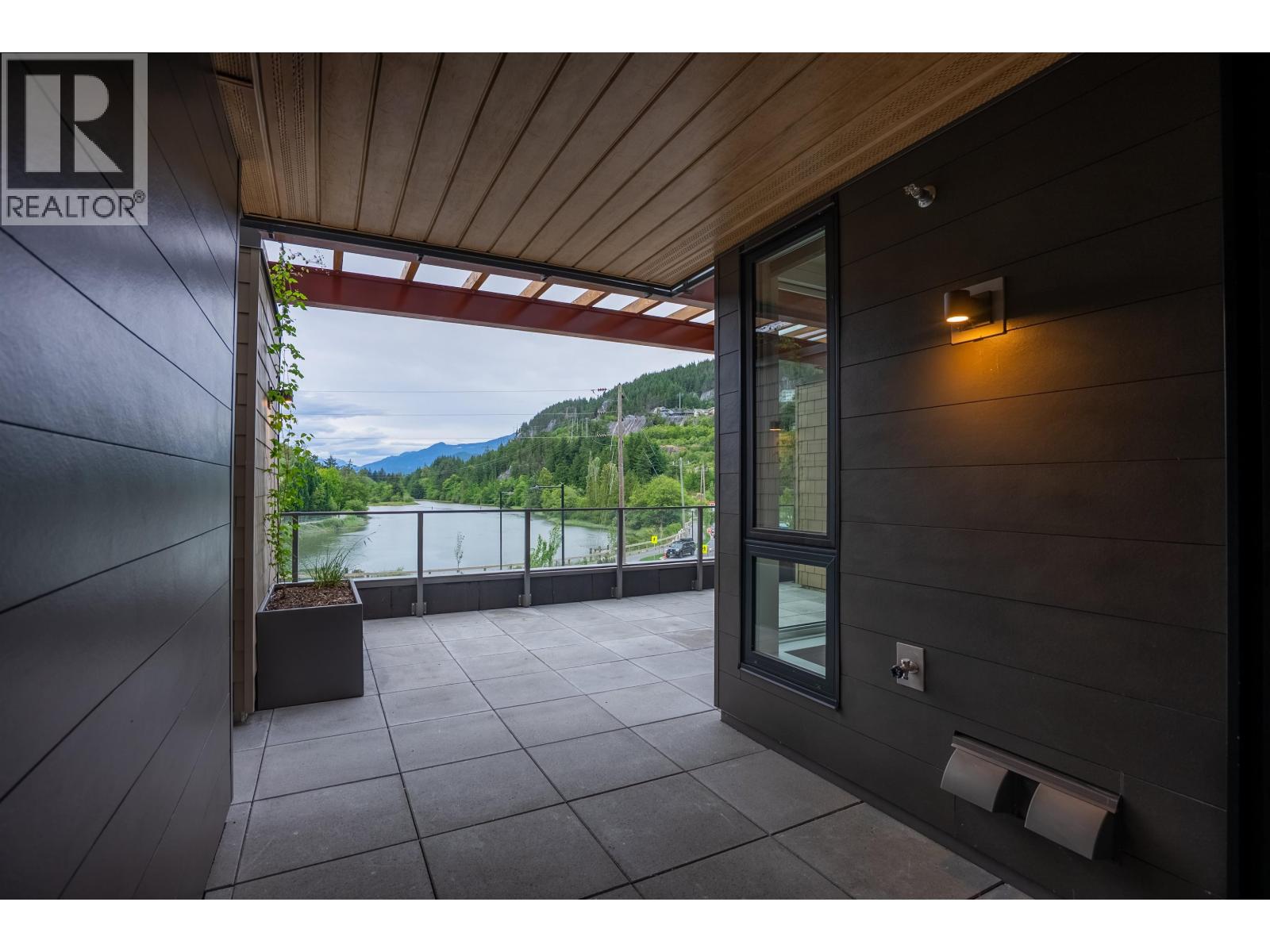 207 1500 Scott Crescent, Squamish, British Columbia  V8B 1G5 - Photo 15 - R3132949