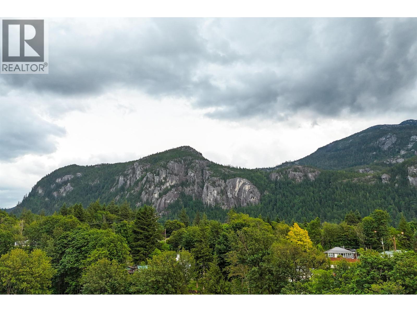 207 1500 Scott Crescent, Squamish, British Columbia  V8B 1G5 - Photo 24 - R3132949