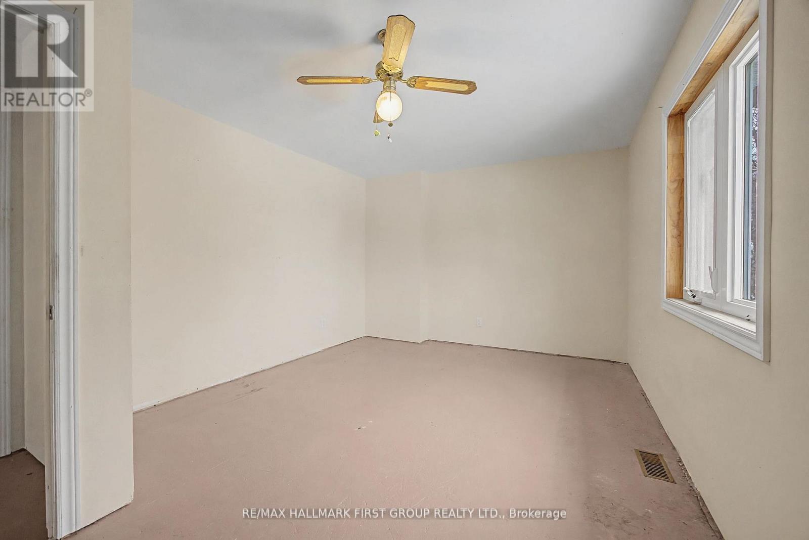 239 Davidson Street, Pickering, Ontario  L1V 2P9 - Photo 37 - E13270136