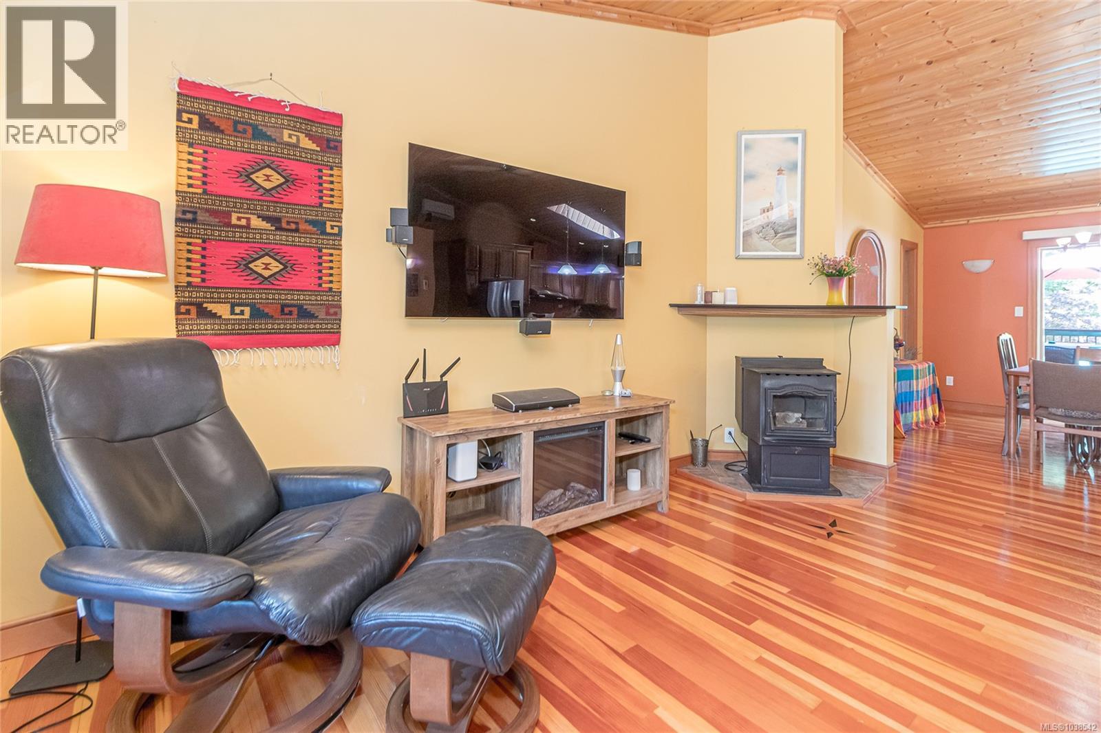 4611 Berbers Dr, Bowser, British Columbia  V0R 1G0 - Photo 17 - 1038542