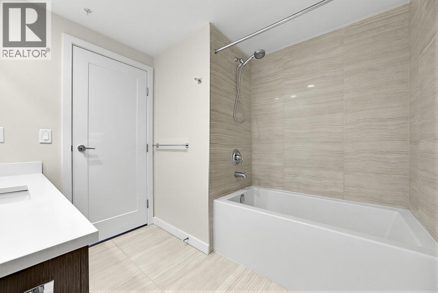 612 8628 Hazelbridge Way, Richmond, British Columbia  V6X 0R5 - Photo 32 - R3132789