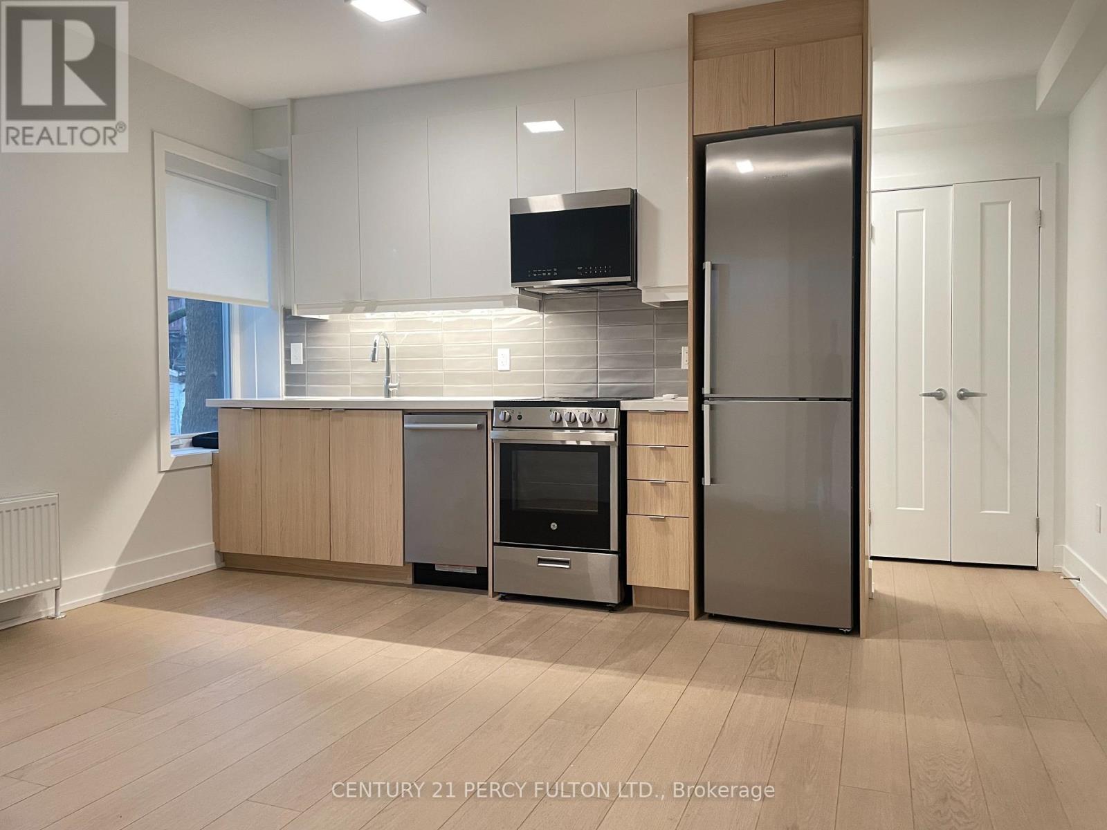 14 - 320 Roncesvalles Avenue, Toronto, Ontario  M6R 2M7 - Photo 2 - W13270884