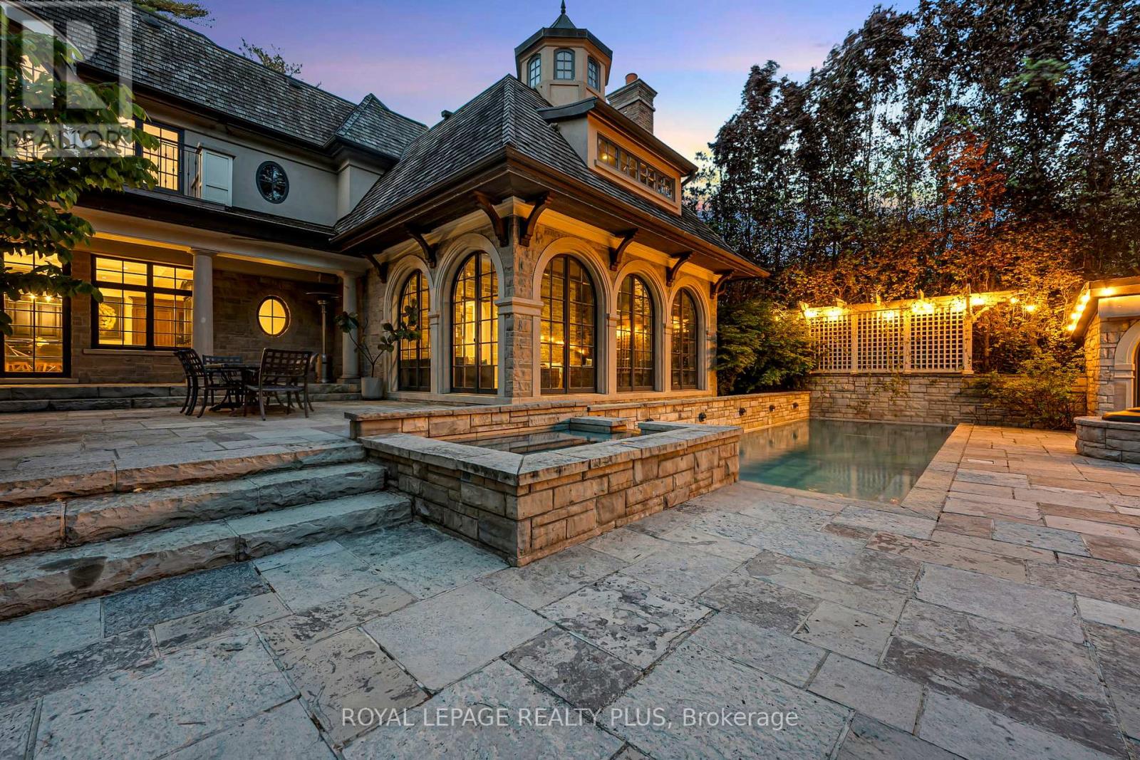 1476 Carmen Drive, Mississauga, Ontario  L5G 3Z1 - Photo 48 - W13271720