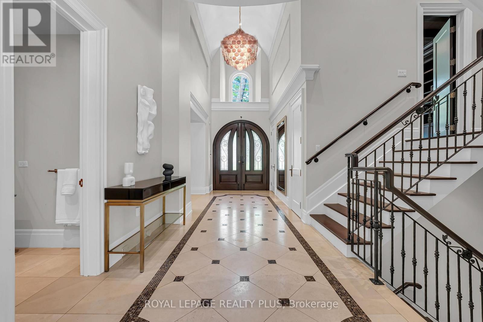 1476 Carmen Drive, Mississauga, Ontario  L5G 3Z1 - Photo 6 - W13271720