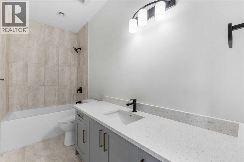 19 Wolf Crescent, Okotoks, Alberta  T1S 5V1 - Photo 30 - A2309942